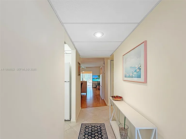 1030 Country Club Dr #309 — Photo 4
