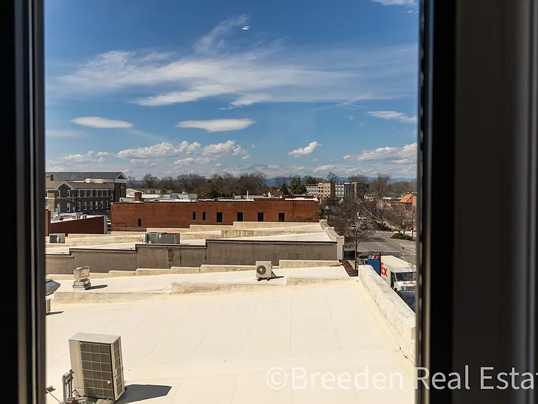 100 W Union St #1APT-300 — Photo 22