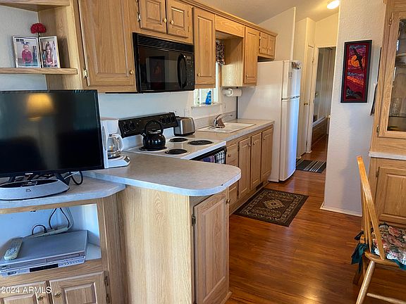 3rd image of 1076 S SHOSHONE Drive #76