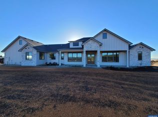 Model E Ballyntyne Rd, Salem, OR 97302