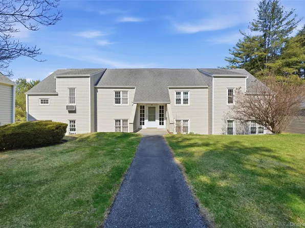 1003 Holly Stream Court #1003, Brewster, NY 10509