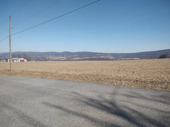 1 Red Hill Rd, Keedysville, MD 21756