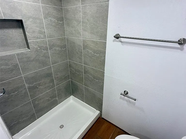2727 Old Houston Rd — Photo 6