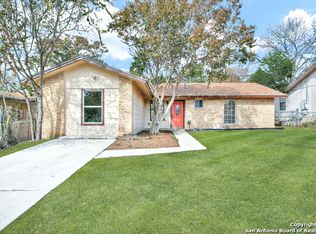 5323 Santa Cruz St, San Antonio, TX 78228