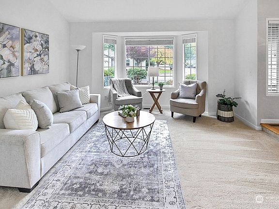 4th image of 24943 Lake Wilderness Country Club Drive SE