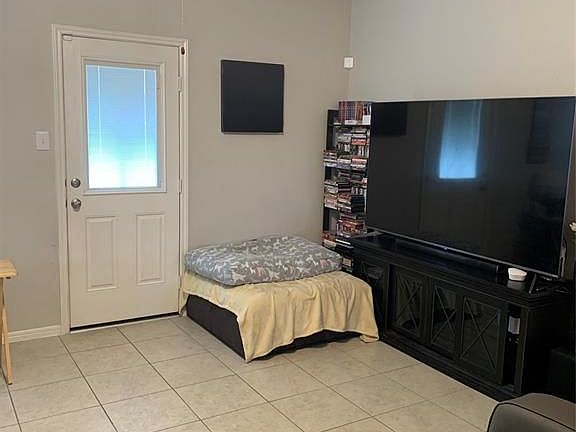 3rd image of 4135 E Bayou Maison Cir