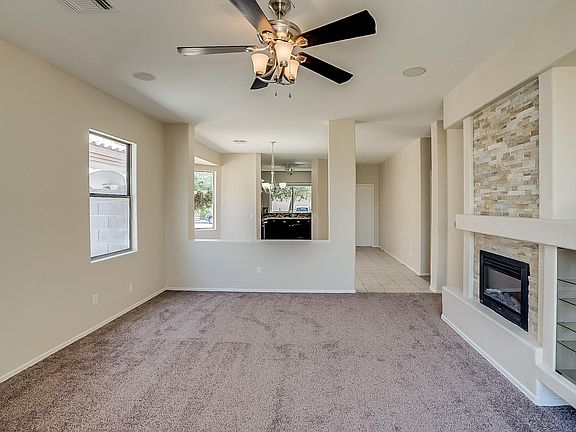 3rd image of 10538 E Flossmoor Ave