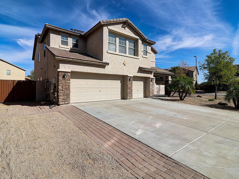 1st image of 30124 W Mulberry Dr