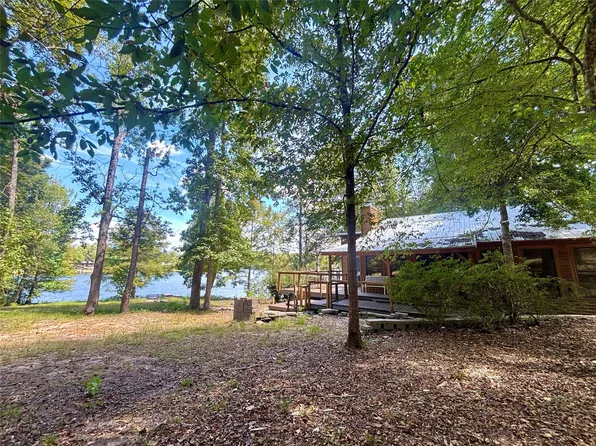 745 County Road 3170, Colmesneil, TX 75938