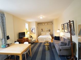 290 19th St #1B, Brooklyn, NY 11215