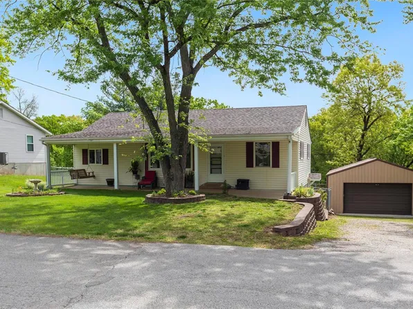 2532 Hillcrest Dr, High Ridge, MO 63049