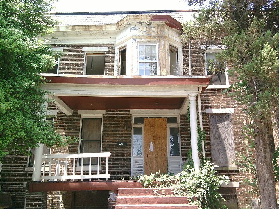2nd image of 3322 W Garrison Ave