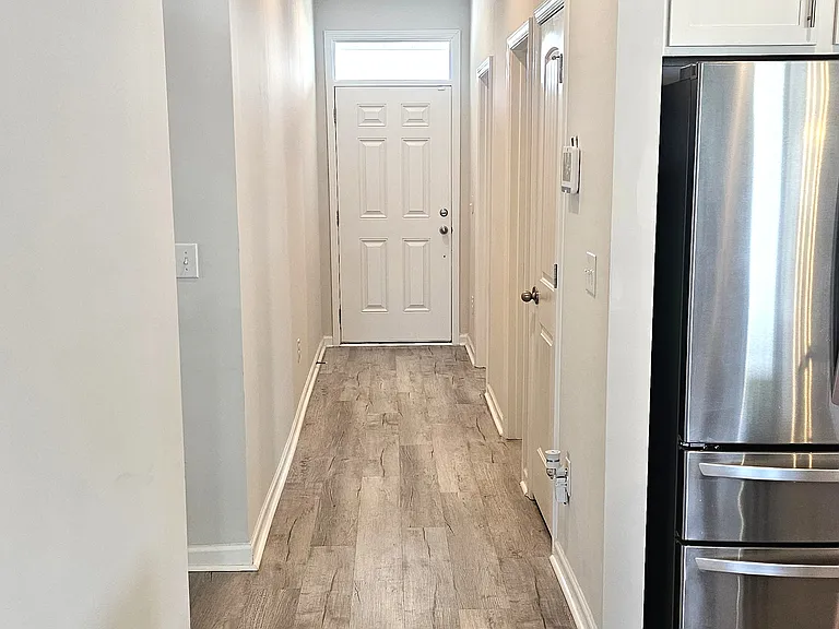4201 Danby Ln — Photo 19