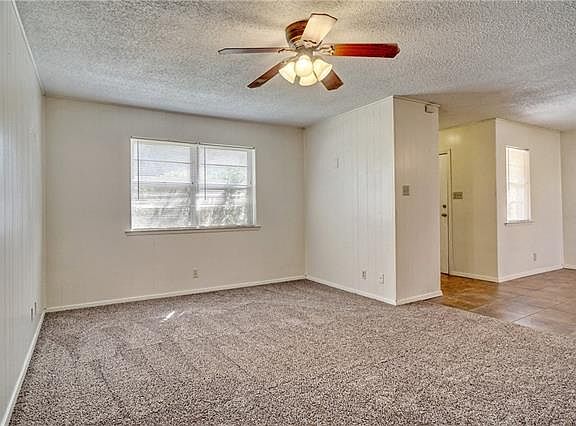 4th image of 7125 Corona Dr