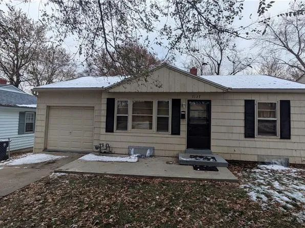7127 Highland Ave, Kansas City, MO 64131
