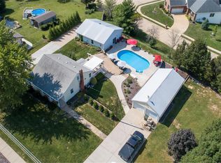 1121 Motherhead Rd, Saint Charles, MO 63304