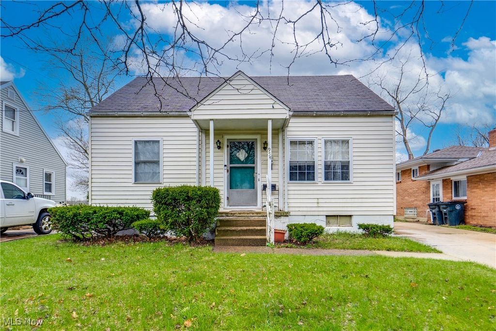 Real estate listing image