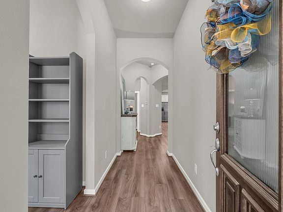 4th image of 222 Elianne Lace Ct