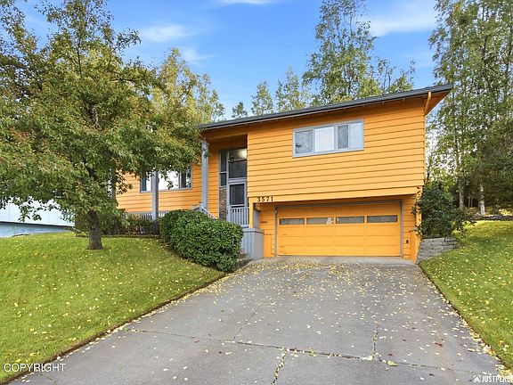 5th image of 3571 Stanford Dr