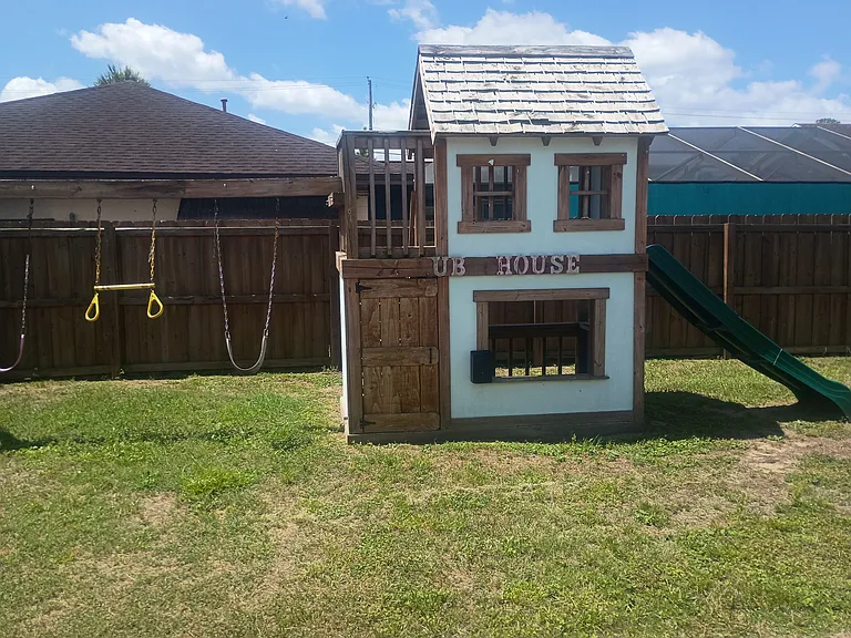 920 S Heron Cir — Photo 17