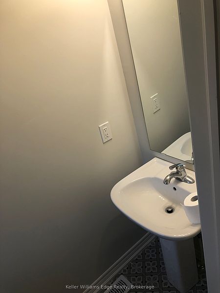 Hamilton Townhouse for rent - 3 Bedrooms — photo 4
