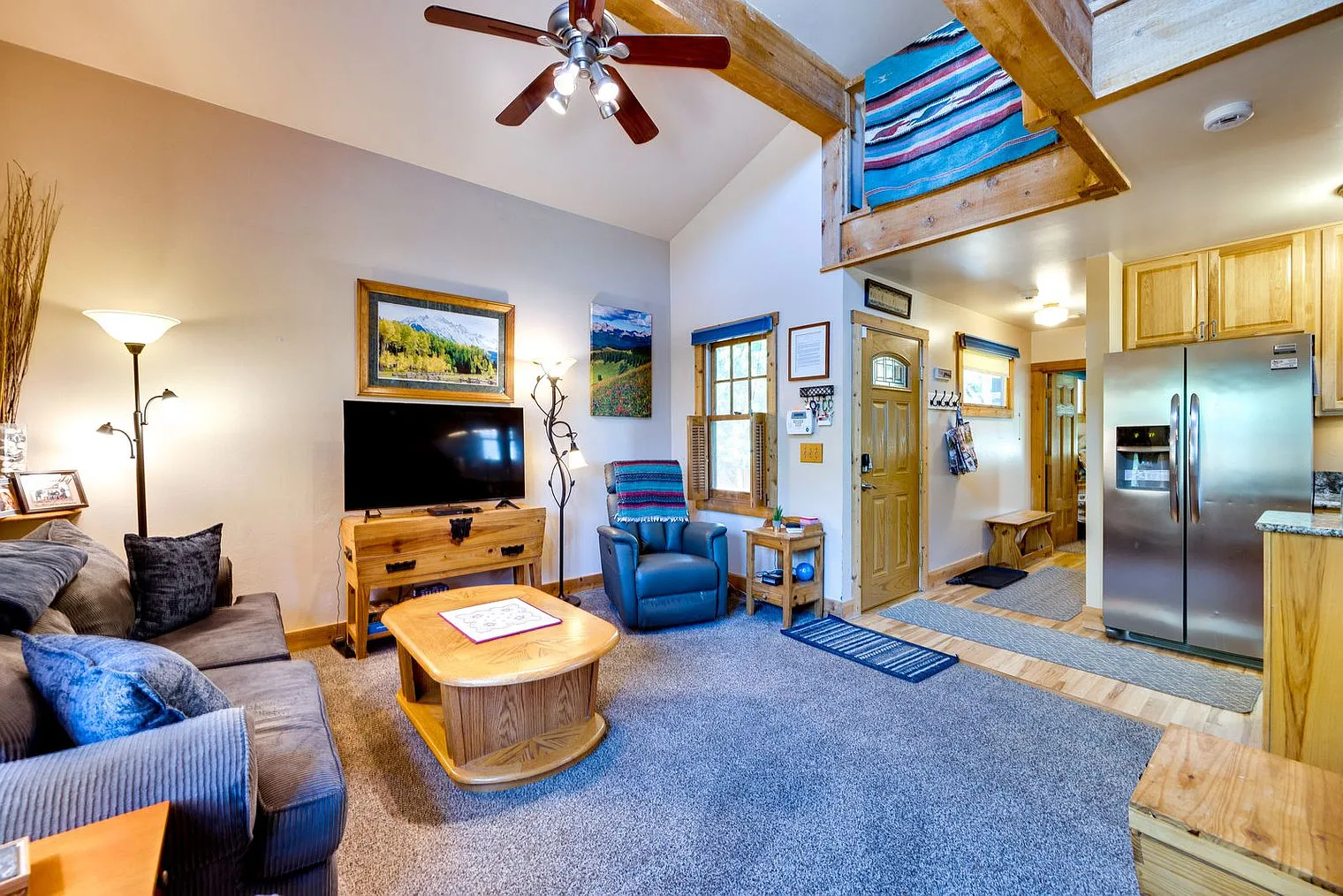 3 bed, 2.0 bath, 1797 sqft, $3,612 — Photo 3