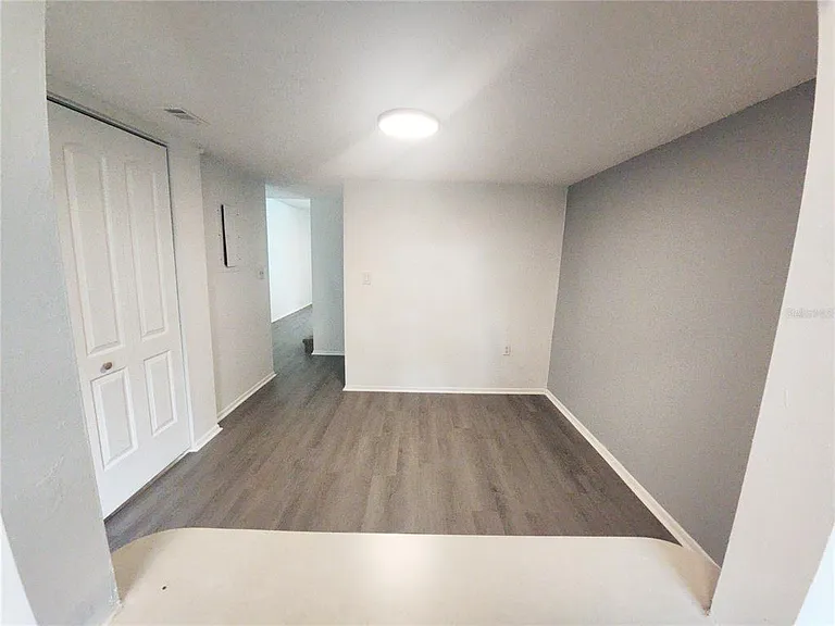 14422 Reuter Strasse Cir #112 — Photo 6
