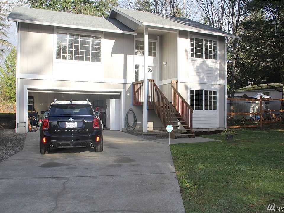 1st image of 11303 201st Avenue Ct E
