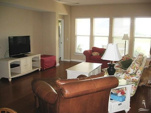 4th image of 5013 Oarlock Ct