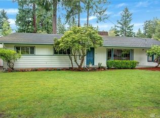 3611 74th Ave SE, Mercer Island, WA 98040