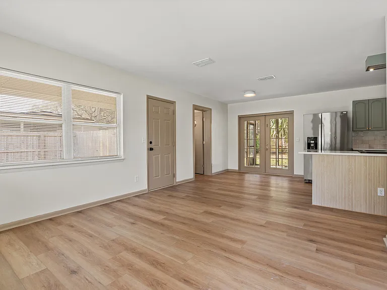 1145 Sebago Ave S — Photo 13