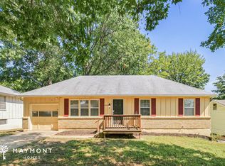 8529 Elm Ave, Raytown, MO 64138