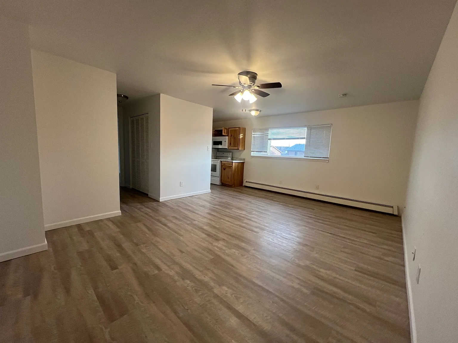 1 bed, 700 sqft, $900 — Photo 3