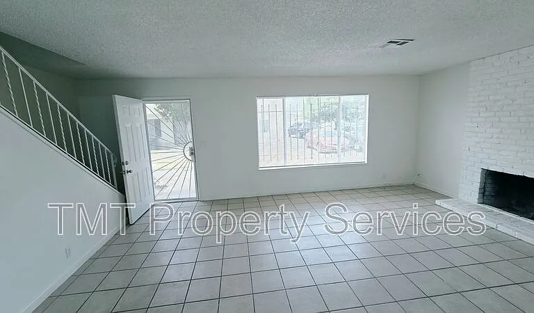8611 Acapulco Way #1 — Photo 23