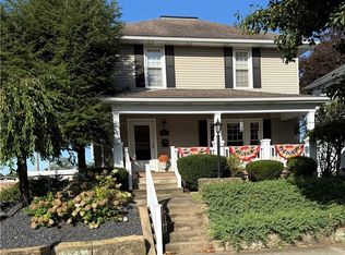 492 S River St, Newcomerstown, OH 43832