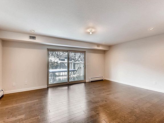 3rd image of 3547 S Hillcrest Dr