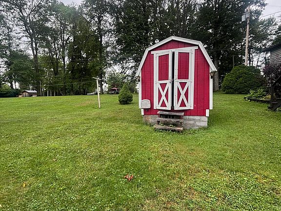 4th image of 59 Brownell Dr