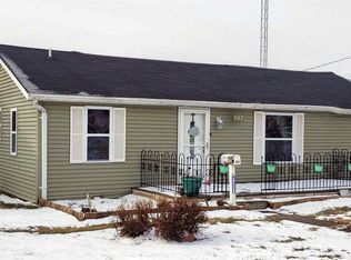 507 N Parkway Dr, Syracuse, IN 46567