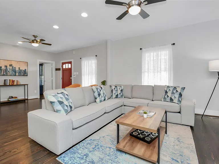 5705 Cochran St — Photo 3