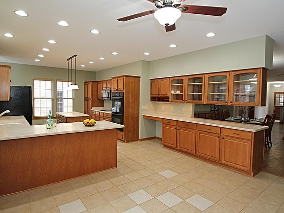 2nd image of 3770 S Centennial Cir