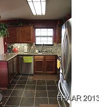 4th image of 610 Mesquite Cir