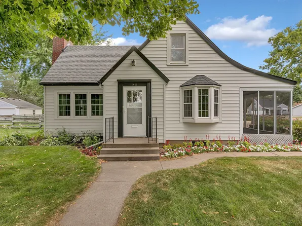 1420 Broadway Ave S, Sauk Rapids, MN 56379