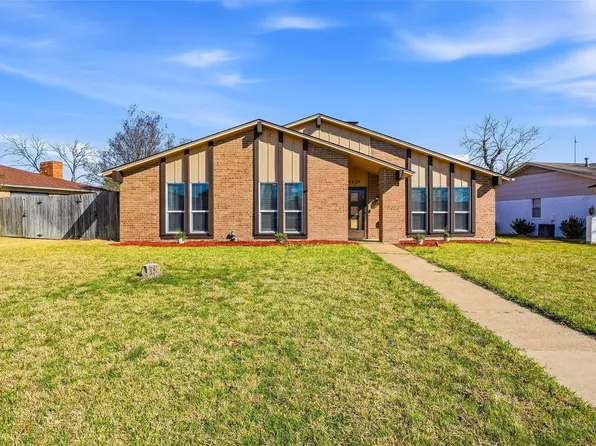 1421 Kingsbridge Dr, Garland, TX 75044