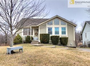 6280 N Holly St, Kansas City, MO 64118