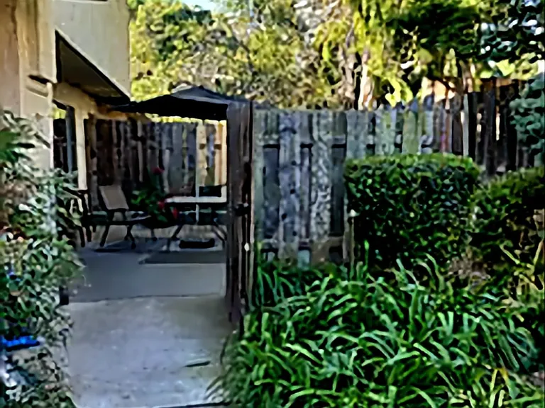 367 Northgate Dr #B — Photo 2
