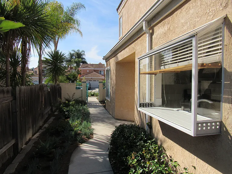 5168 Baywood Cir — Photo 4