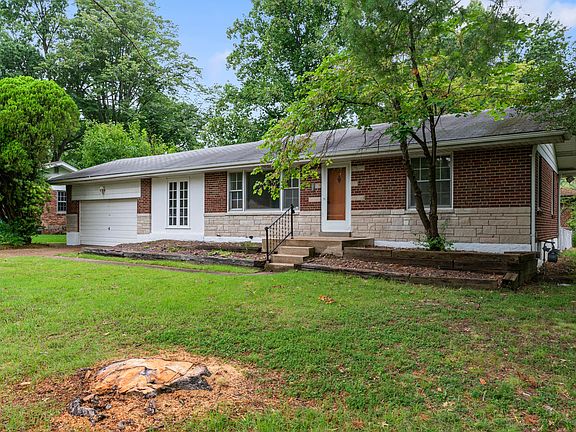 2nd image of 1263 Mead Dr