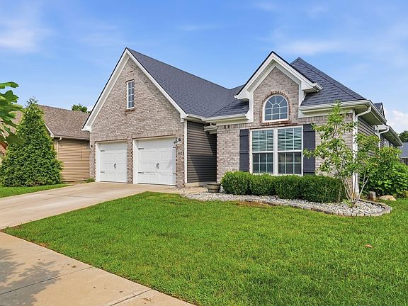 5th image of 463 Estrella Dr