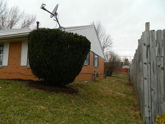 2nd image of 4154 Joy Dr