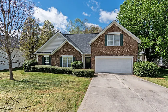 3601 Straussburg Woods Ln — Photo 1